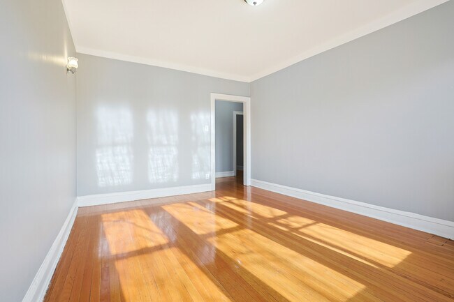 Photo - 7255-7257 S Calumet Ave