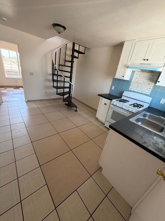 Photo - 101 Division St Unit Harmony Place Apratments APT. 10