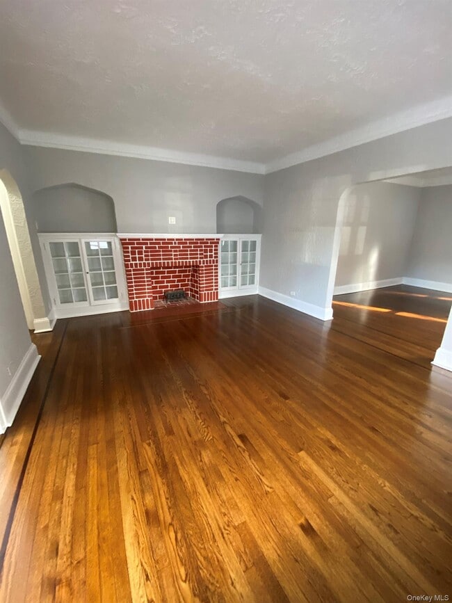 Photo - 321 Hayward Ave