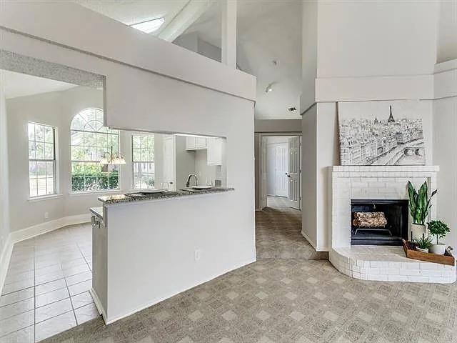 Photo - 2319 Foothill Rd