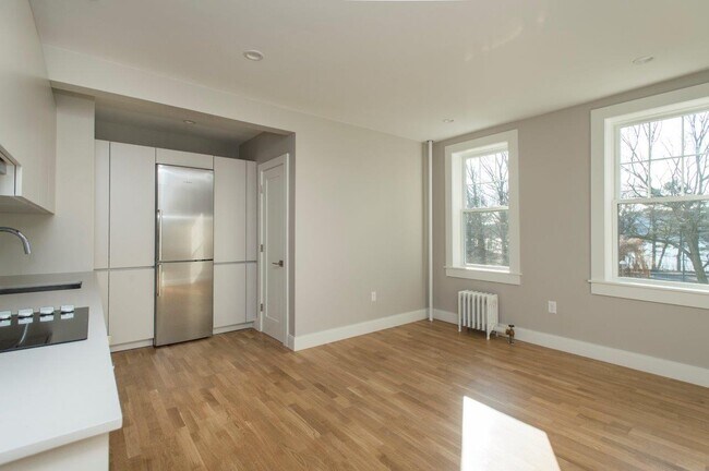 262 Chestnut Hill Ave Unit 17