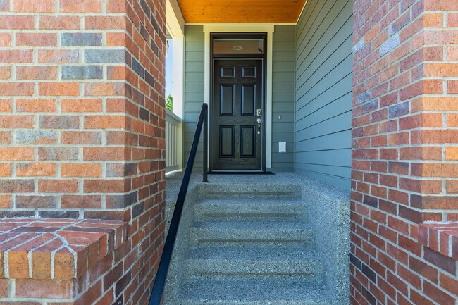 Photo - 11015 NE 194th Dr