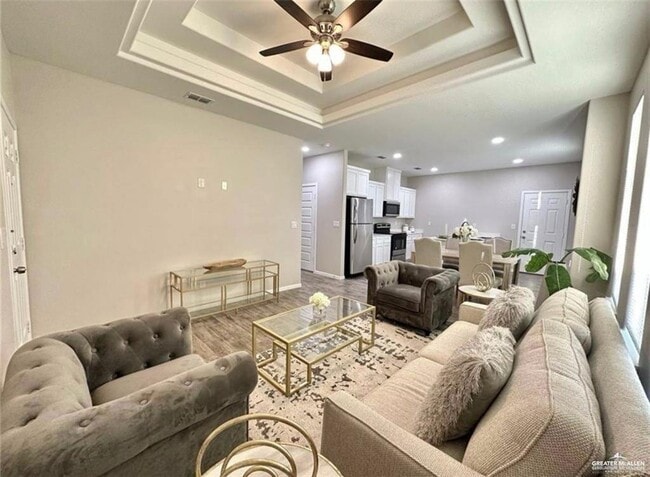 1301 Country Club Drive Unit 3