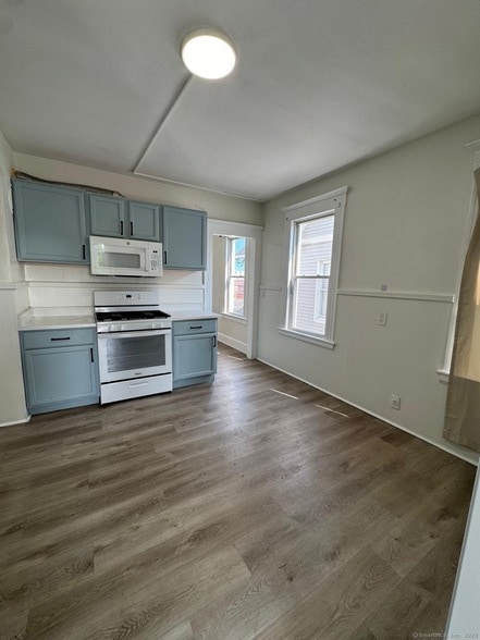 Photo - 133 Ash St Unit 2