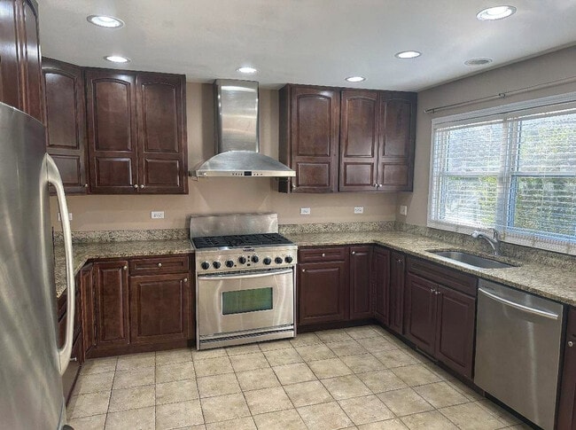 Photo - 5490 Fox Path Ln