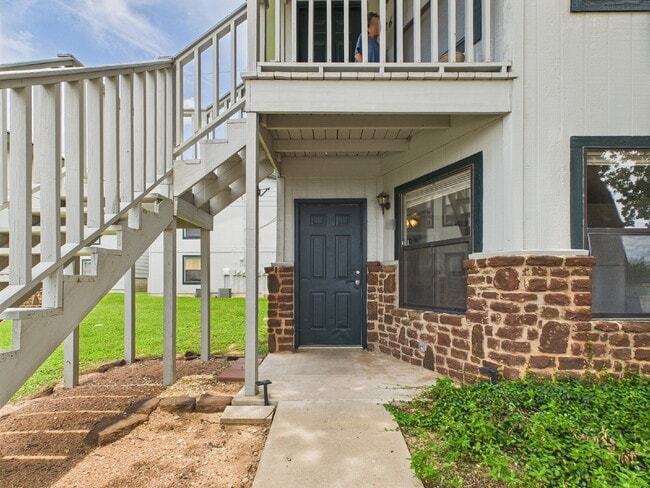 Building Photo - Charming 1-Bedroom Retreat on Friendship L... Rental