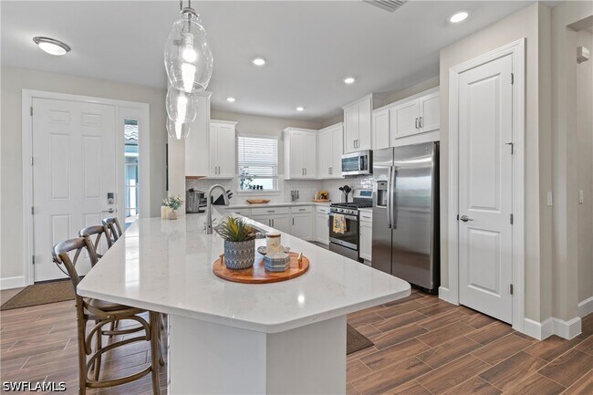 Photo - 15197 Sacile St