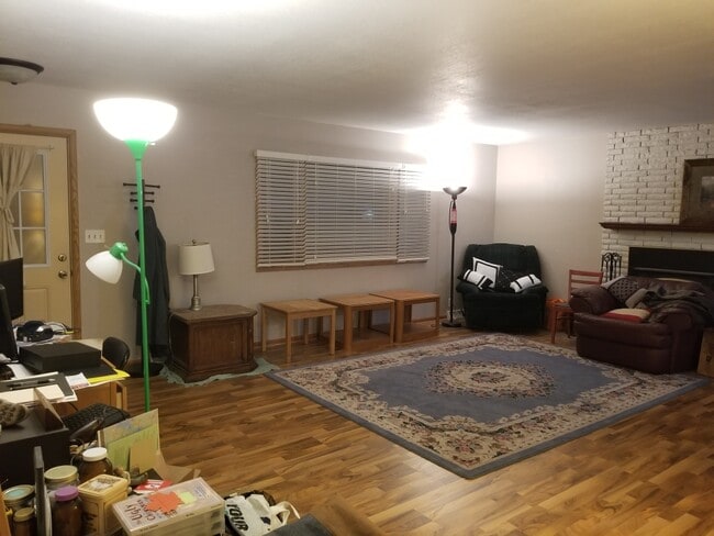 Photo - 1825 14th St S
