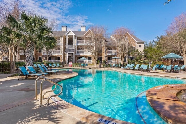 Building Photo - 5400 W Parmer Ln