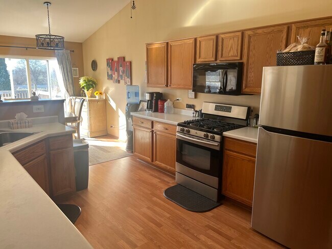 Photo - 2650 Cadbury Cir