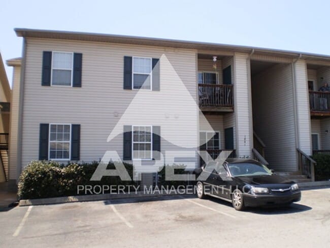 Photo - MOVE-IN SPECIAL!! NO RENT UNTIL APRIL! - 3 Bd | 2 Ba Top Floor Condo in West Knoxville! Unidad 1841-125