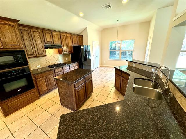 Photo - 1703 Stonewick Dr