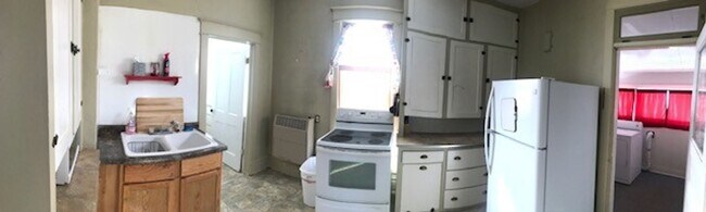 Photo - 911 1/2 West Maple Street