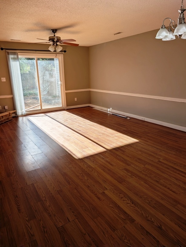 Photo - 3501 Christopher Dr NW