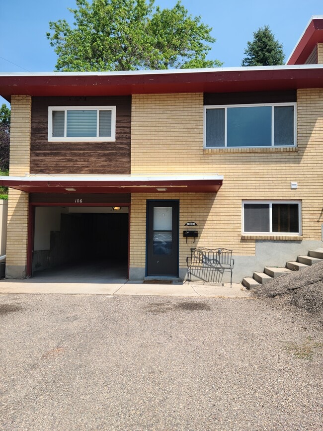 Photo - 106 Stanford Ave Townhome