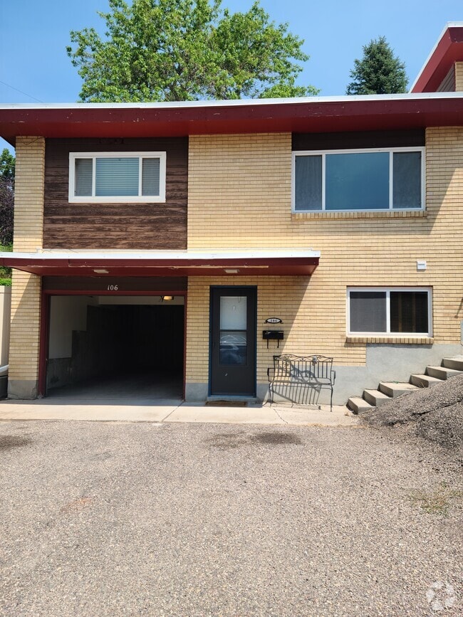 Building Photo - 106 Stanford Ave Rental