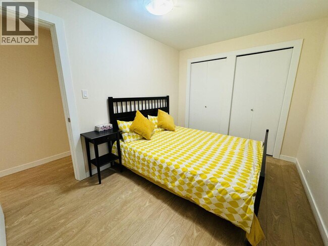 Photo - 4615 W 9th Ave