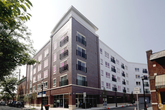 The Gramercy of Rahway - The Gramercy of Rahway Apartments