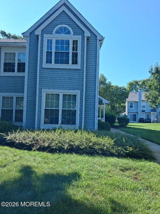 Building Photo - 287 Elmwood Ct