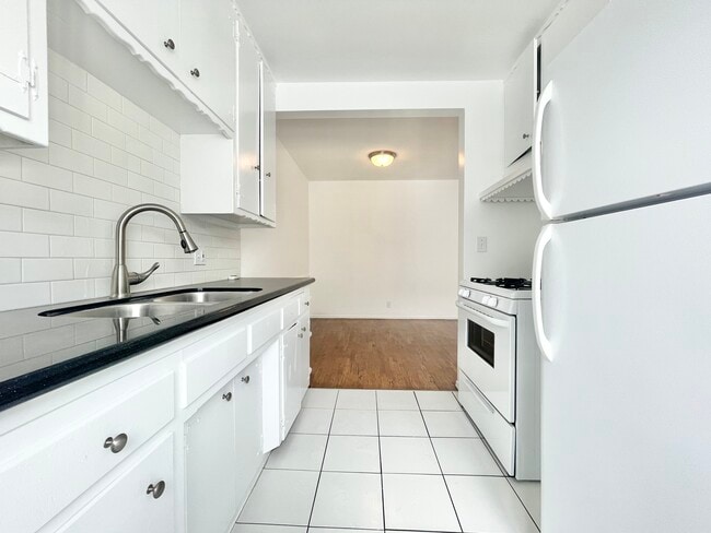 Orange Grove Apartments - Orange Grove Apartments