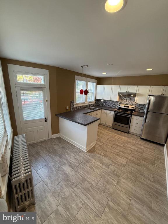 Photo - 214 Center St Unit A