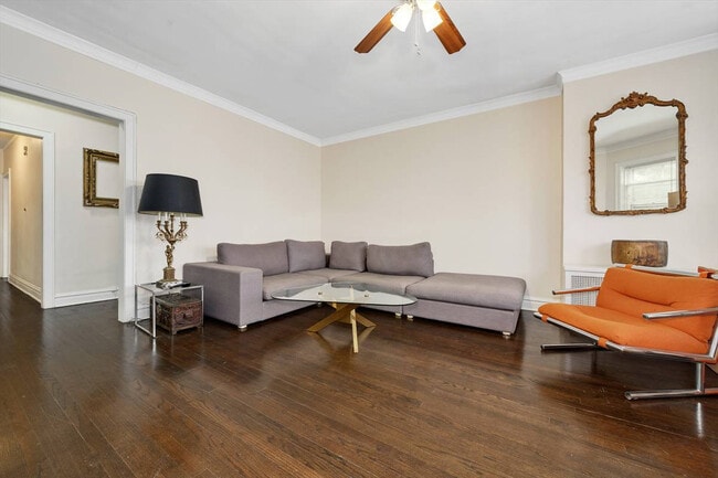 Photo - 3615 N Sawyer Ave Unit 2