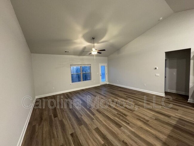 Photo - 339 Cypress Holw Trl