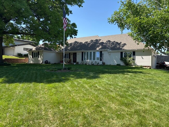 Photo - 12052 Jackson Rd House