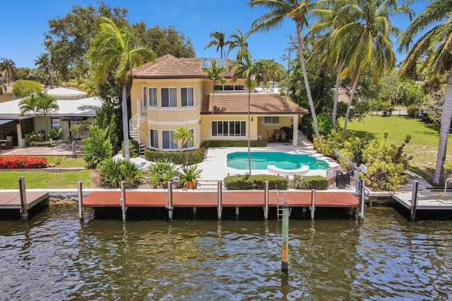 Photo - 2484 SE 12th St