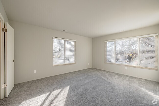 2BR, 1BA Second Bedroom