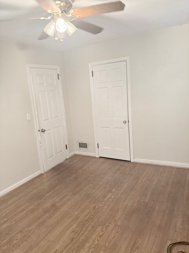 Photo - 1618 S Dixon Cir