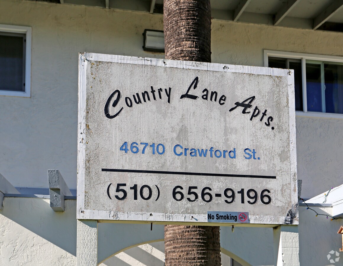 Photo - Country Lane Apartments
