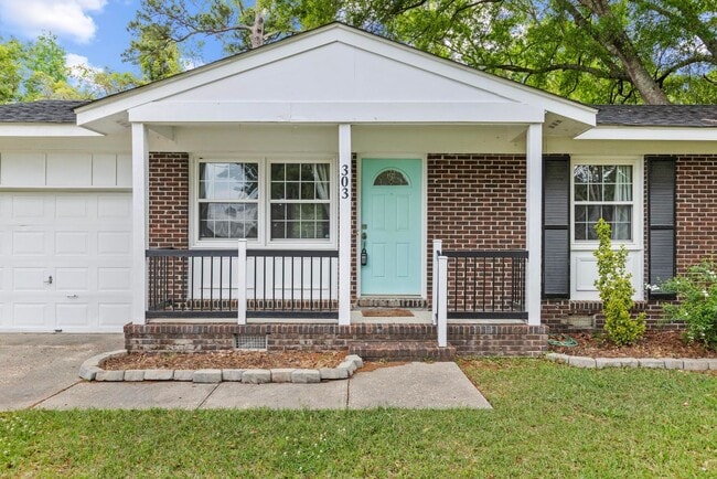 Photo - Charming 3 bedroom Available Now