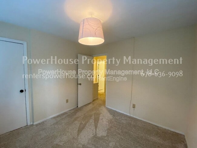 Photo - 4725 Carversham Way