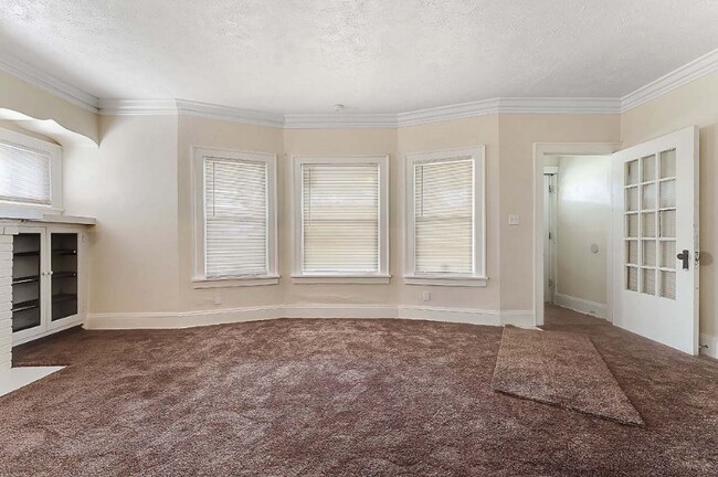 Photo - 3608 E 147th St Unit DN