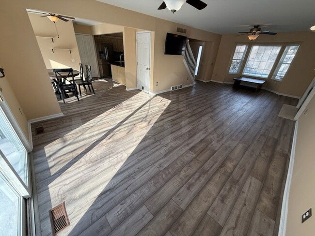 Photo - 1148 Somerville Dr