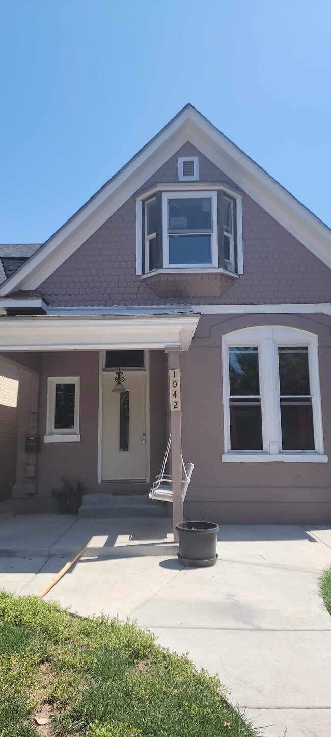 Photo - 1042 S Clarkson St Unit 2