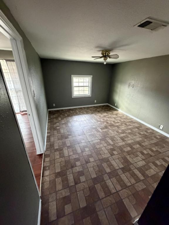 Photo - 2531 Powell Dr