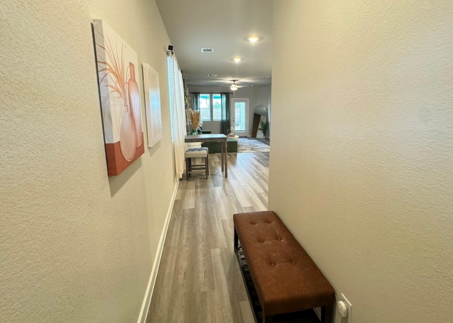 Photo - Where Modern Meets Effortless Comfort – Fu...