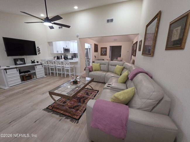 Building Photo - 7411 Colony Cove Ln