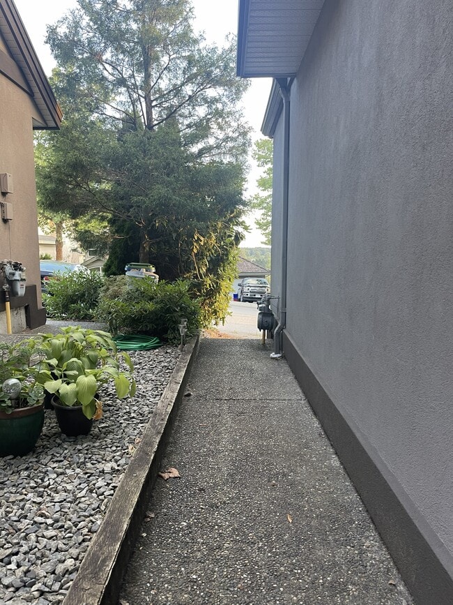 Photo - 23849 Zeron Ave