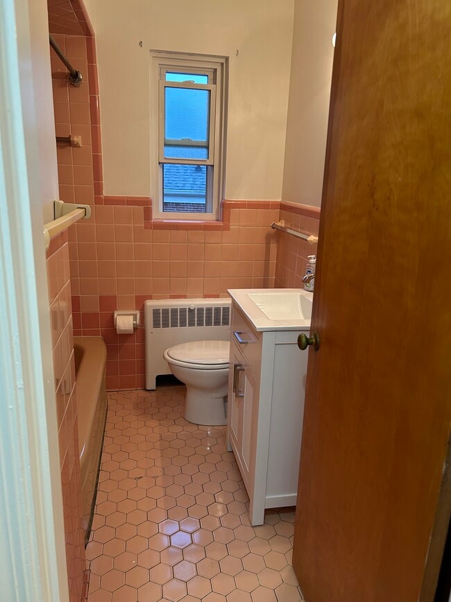 Photo - 6098 Dryden Ave Unit 3