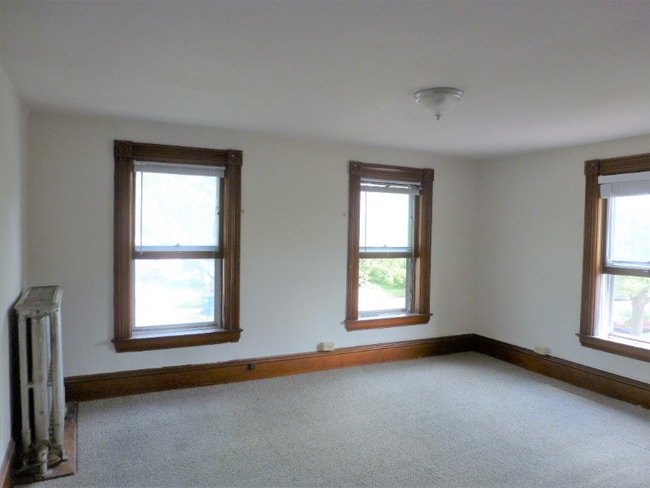 111 N Winooski Ave Unit 2