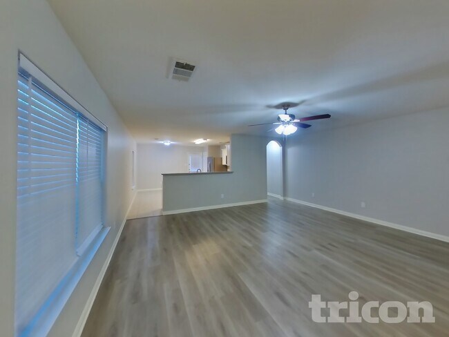 Photo - 4817 Cedar Springs Dr