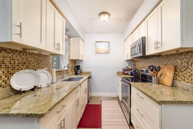 Photo - 145 SE 3rd Ave