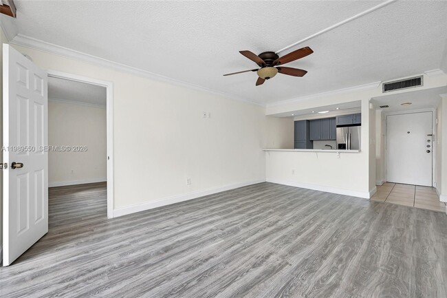 Photo - 14601 N Kendall Dr Unit 308K