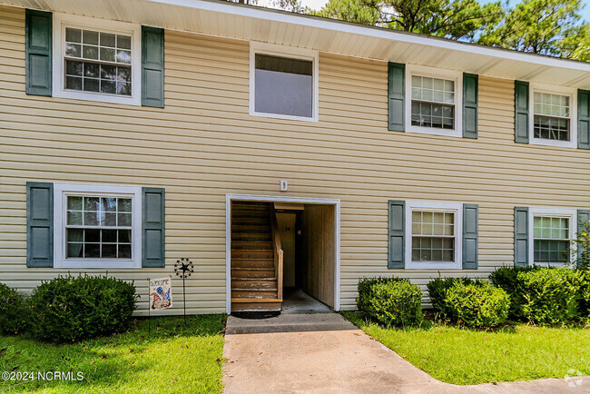 Building Photo - 201 Shipman Rd Unit D16 Rental