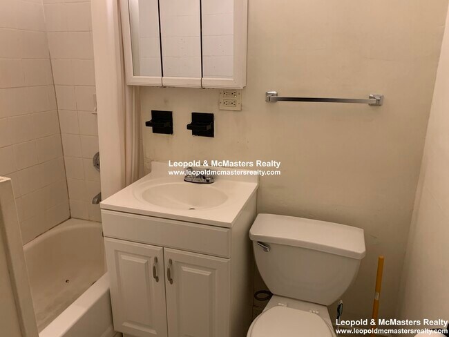 Photo - 500 Beacon St