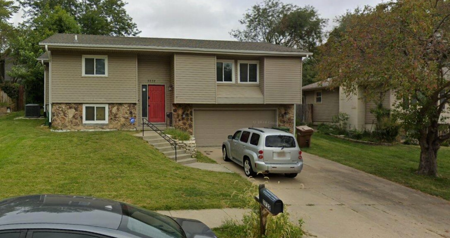 Photo - 3732 Lawnwood Dr House