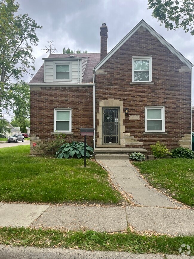 Building Photo - 15205 Maplewood Ave Rental